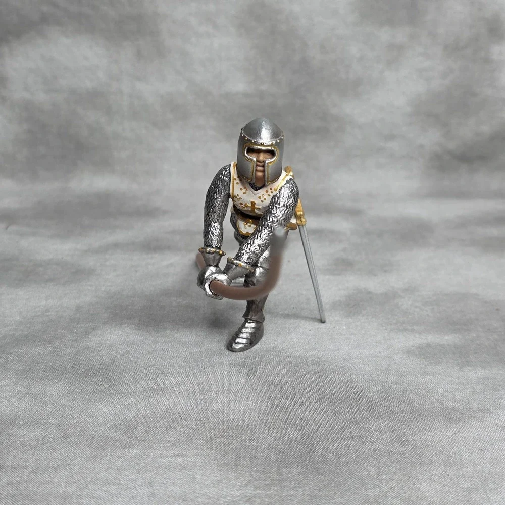Schleich World Of Knights 70036, 70037 & 70038: Crusader Knight Soldiers *READ